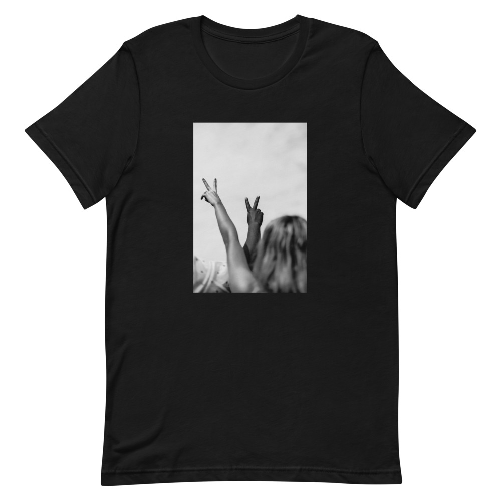 peacesign-t-shirt-black.jpg